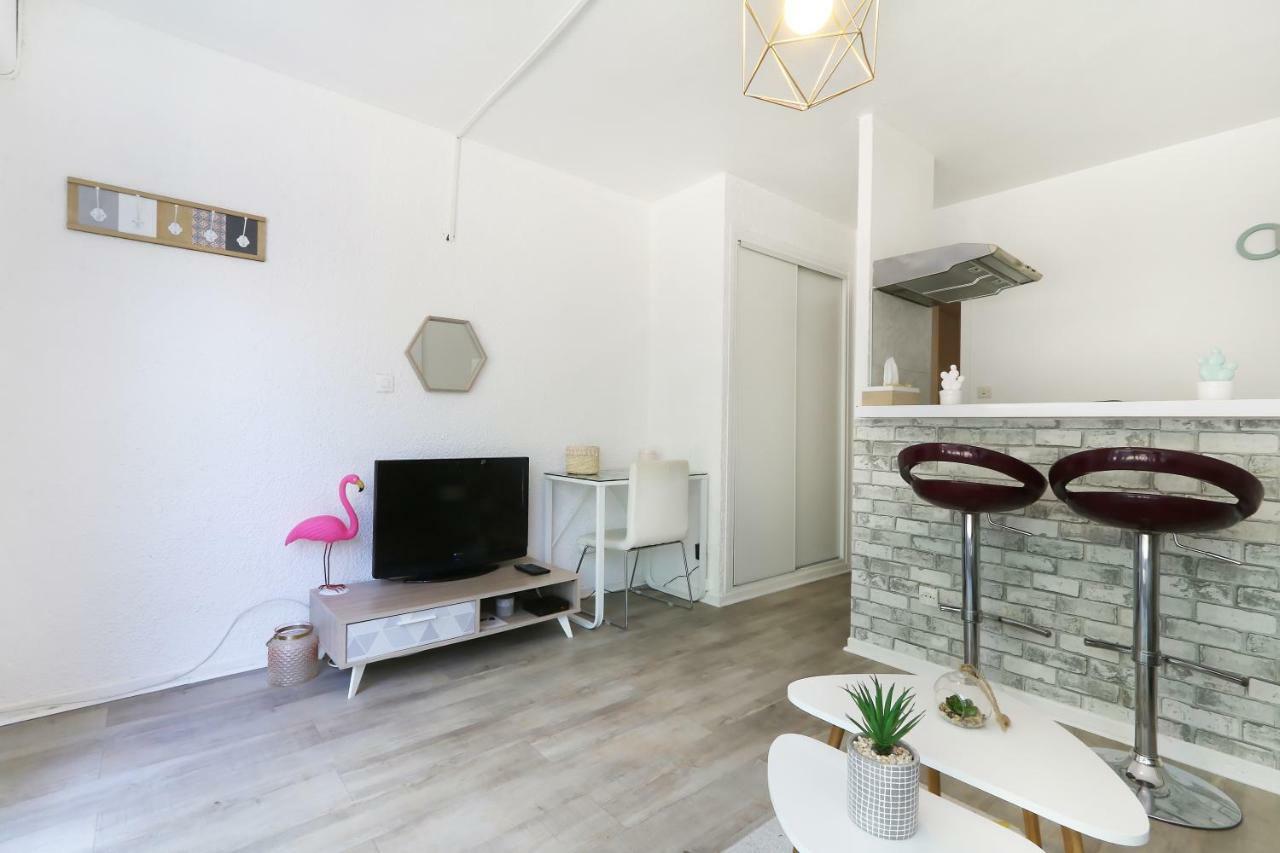 Appartement L escapade, wifi, parking, netflix, appart 2pers à Montpellier Extérieur photo